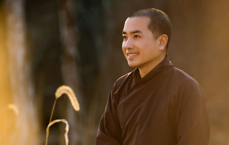 Thầy Minh Niệm – Một Nhà Sư Vô Cùng Đặc Biệt